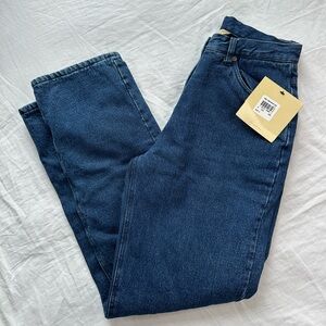 NWT: Woolrich Fleece Lined Jeans in Size 6